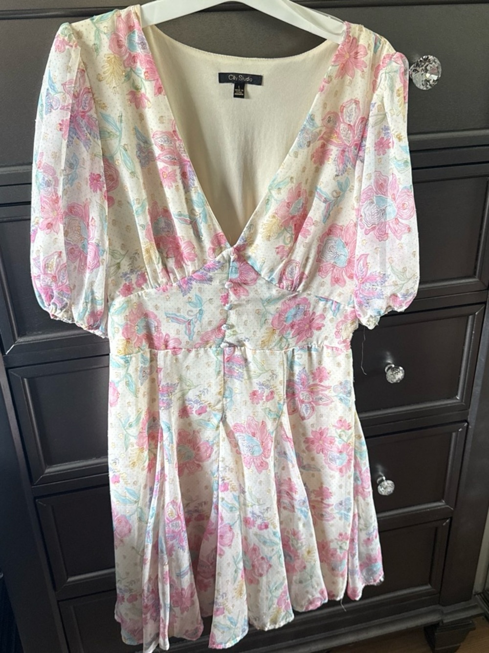 City Studio Pastel Floral V-Neck Puff Sleeve Dress